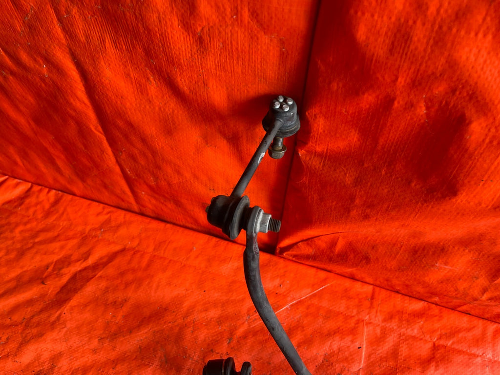 03 05 HONDA ACCORD   4D SEDAN V6 MODEL ONLY   FRONT AND REAR SWAY BAR SET   OEM9