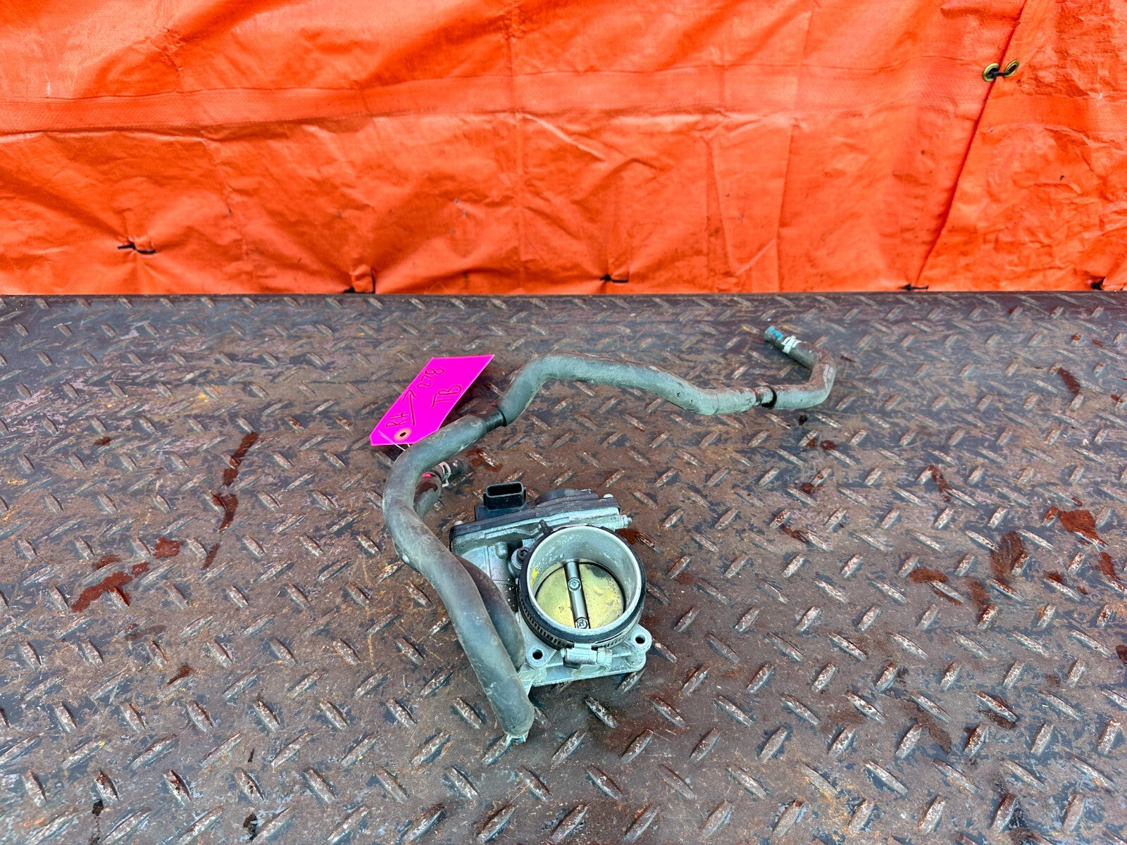 08 15 INFINITI G37 Q60   VQ37 VQ37VHR   PASSENGER RIGHT THROTTLE BODY OEM 2790