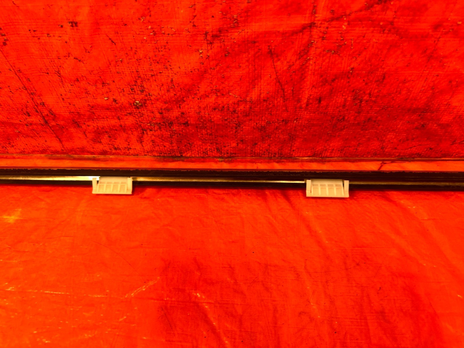 02 05 HONDA CIVIC SI EP3 HATCH   RIGHT FRONT EXTERIOR WINDOW GLASS TRIM OEM #2133