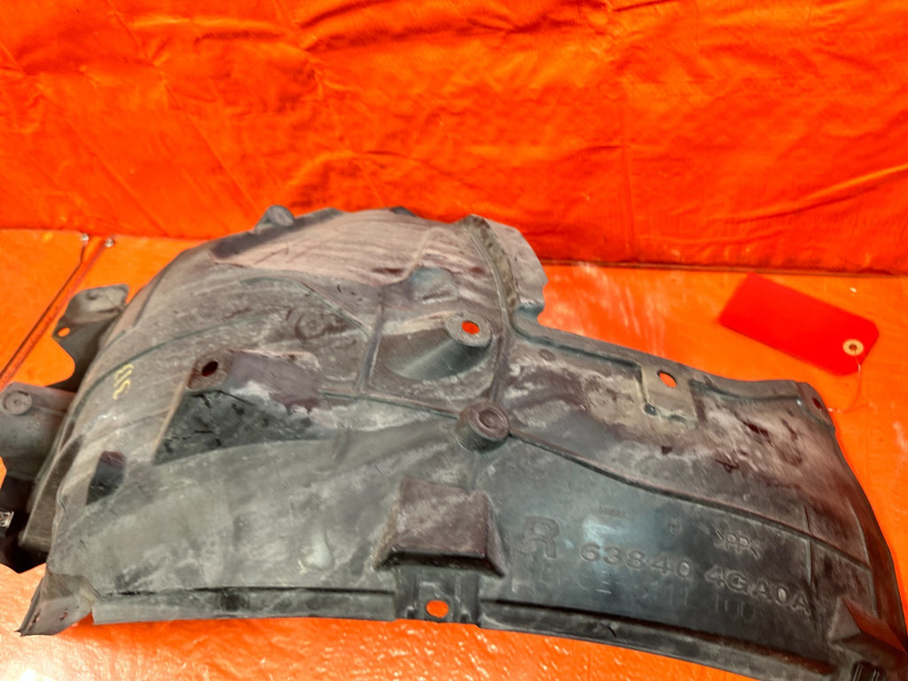 14 24 INFINITI Q50   PASSENGER  RIGHT FRONT FENDER LINER REAR PORTION   OEM 3133