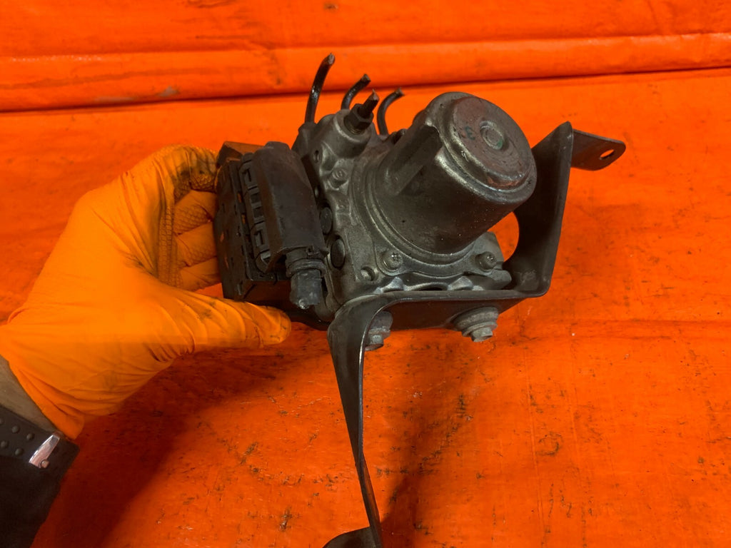 05 07 HONDA ACCORD   LX MODEL ONLY   ABS PUMP CONTROL MOUDLE MODULATOR   OEM OE3