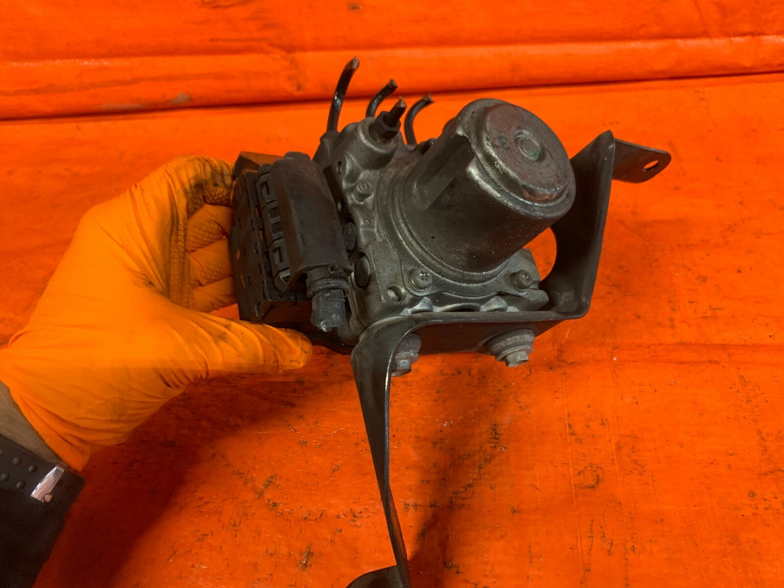05 07 HONDA ACCORD   LX MODEL ONLY   ABS PUMP CONTROL MOUDLE MODULATOR   OEM OE3
