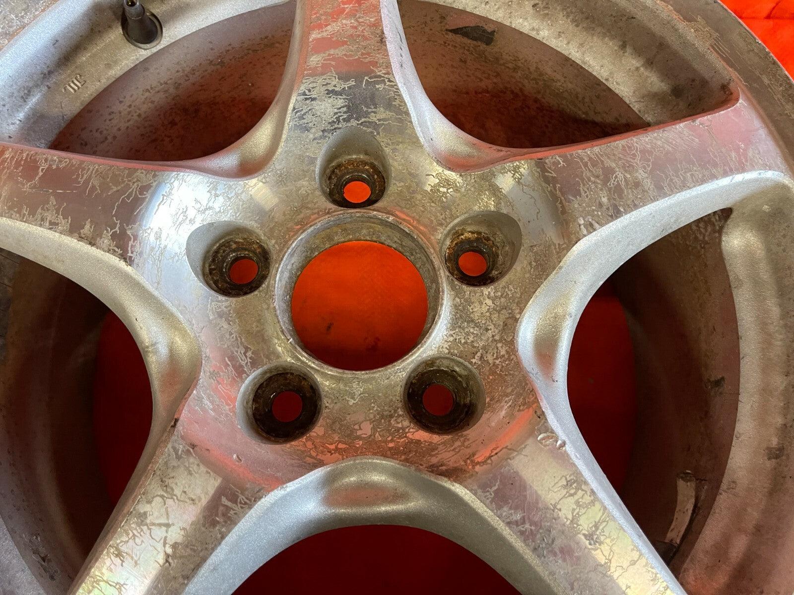 00 03 HONDA S2000   AP1   REAR WHEEL RIM   16x7.5 +65   OEM OE   WEAR PRESENT < 5