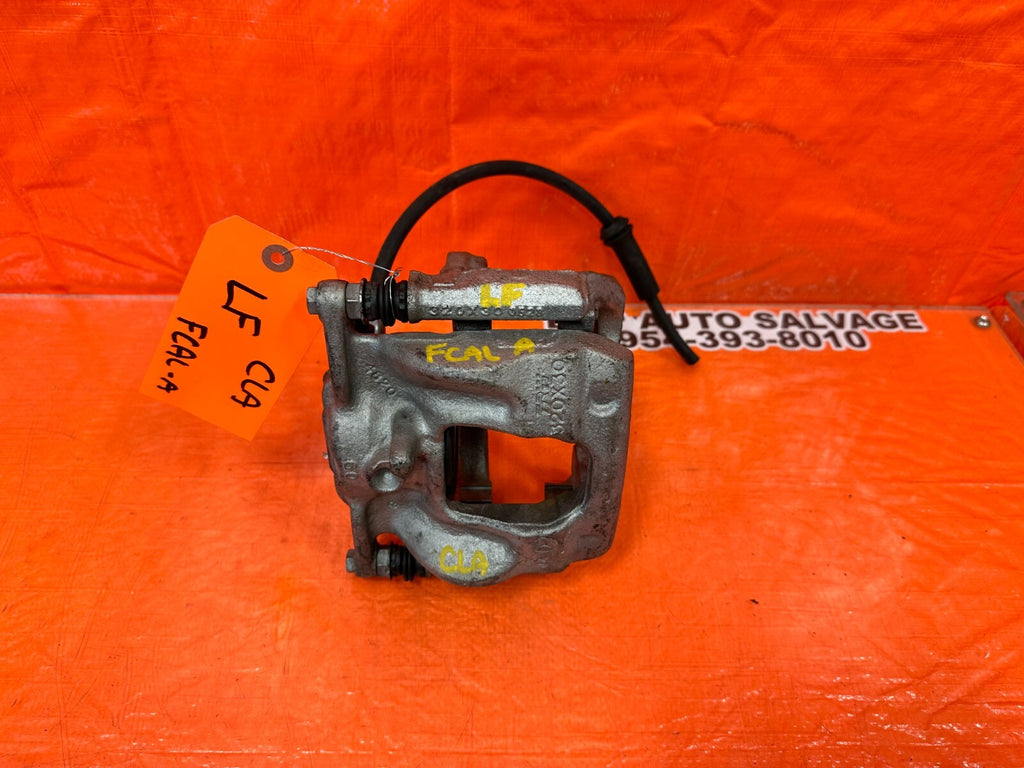 14 19 MERCEDES BENZ CLA 250   FWD ONLY   DRIVER LEFT FRONT BRAKE CALIPER   OEM5