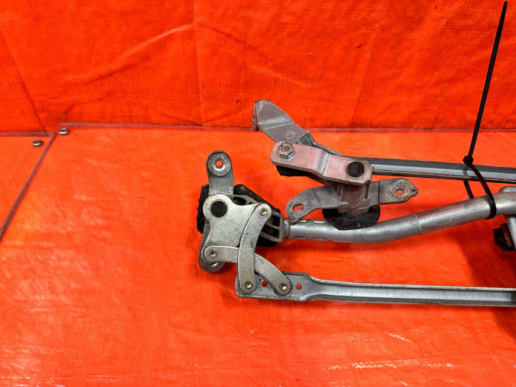 06 11 HONDA CIVIC SI 2D COUPE   WINDSHIELD WIPER MOTOR W/ LINKAGE   OEM OE #2869