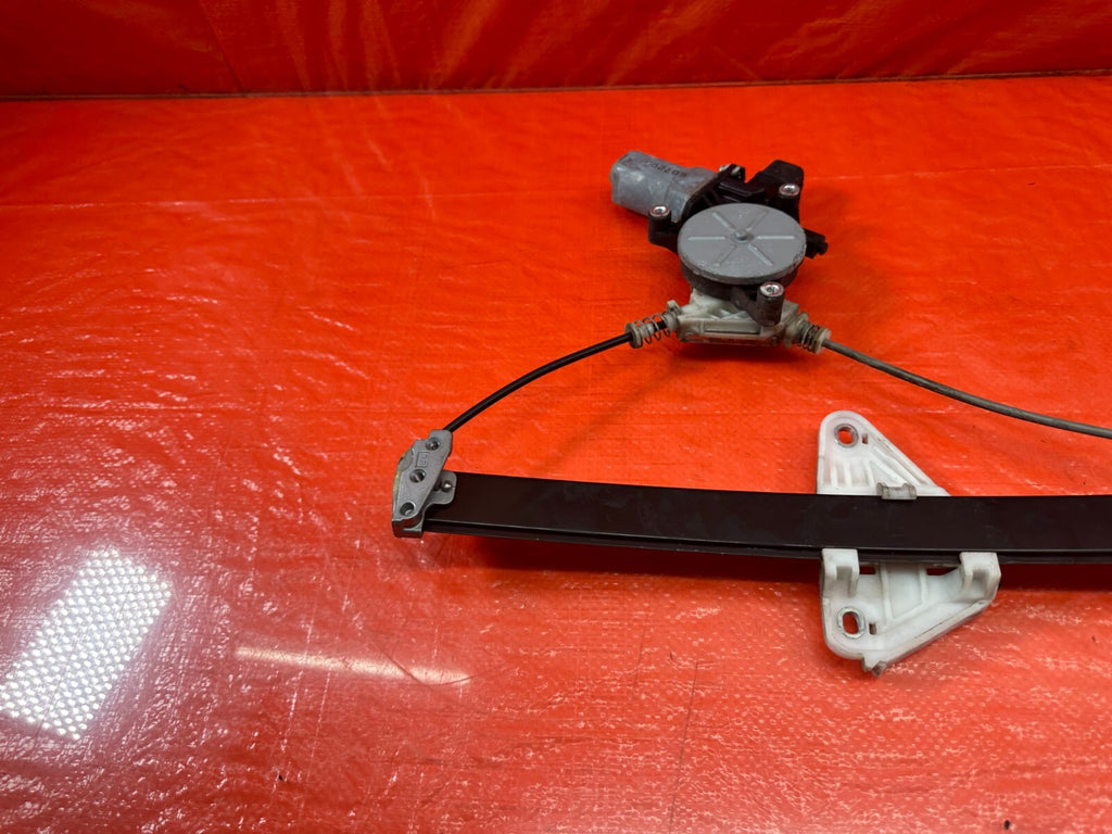 04 08 ACURA TSX   DRIVER LEFT REAR   WINDOW REGULATOR W/ MOTOR   OEM #20518