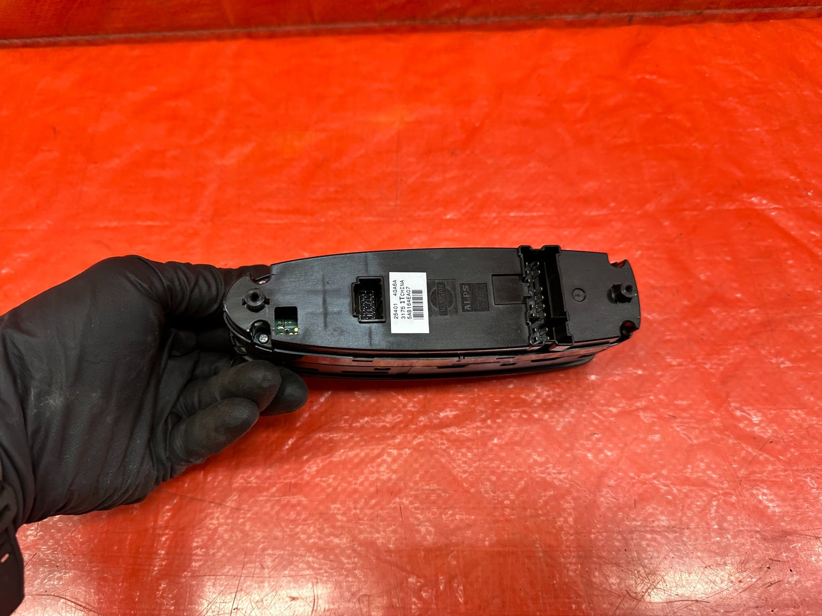 14 20 INFINITI Q50   MASTER WINDOW SWITCH   DRIVER LEFT FRONT SIDE   OEM #2157