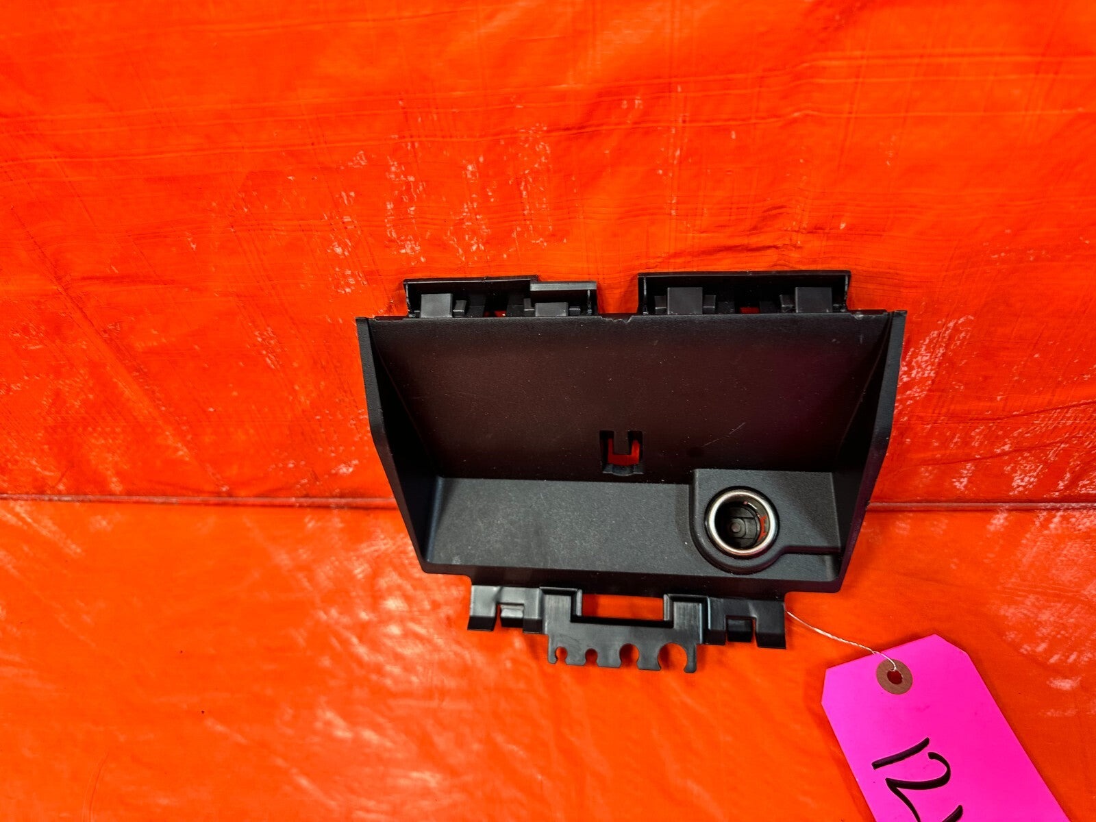 12 21 SUBARU WRX & STI SEDAN   CENTER CONSOLE TRIM TRAY PANEL W/ 12 V OEM #2666