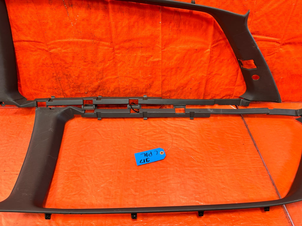 90 91 HONDA CIVIC HATCHBACK  LEFT & RIGHT REAR UPPER C PILLARS   OEM 3176