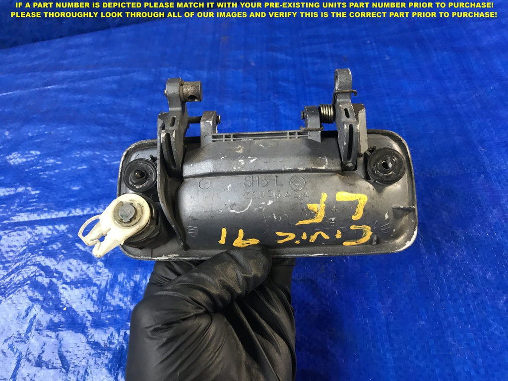 OEM 1991 91 HONDA CIVIC SEDAN DRIVER LEFT FRONT EXTERIOR DOOR HANDLE 1