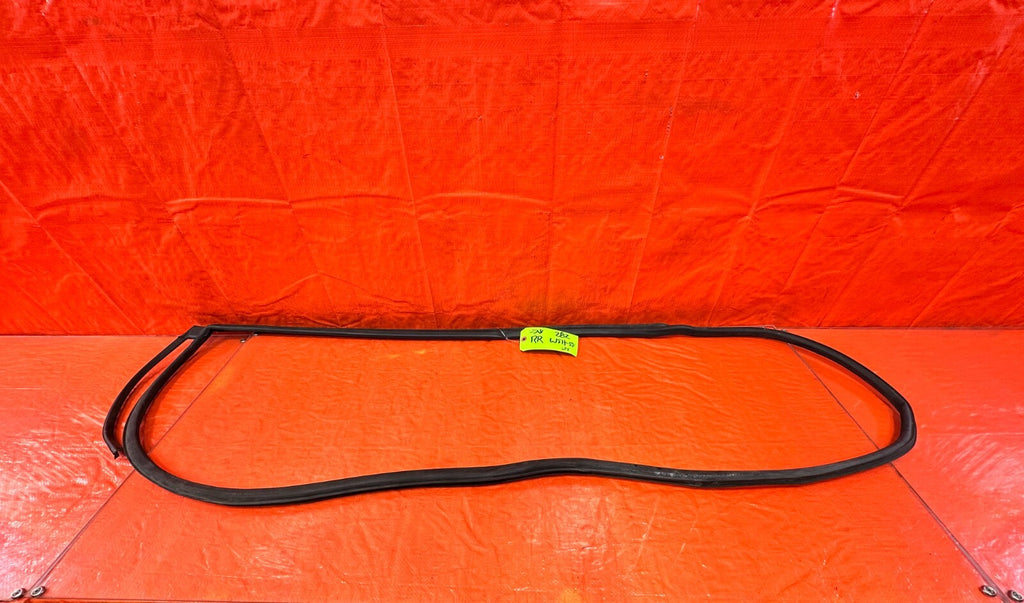06 11 CIVIC 4D SEDAN   PASSENGER RIGHT REAR WEATHER STRIP SEAL GASKET OEM #2820