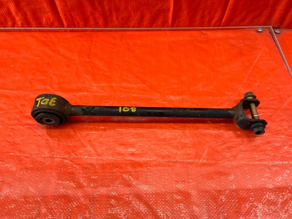 04 08 ACURA TL   LEFT OR RIGHT REAR   REAR LEADING LATERAL LINK ARM   OEM #108 10