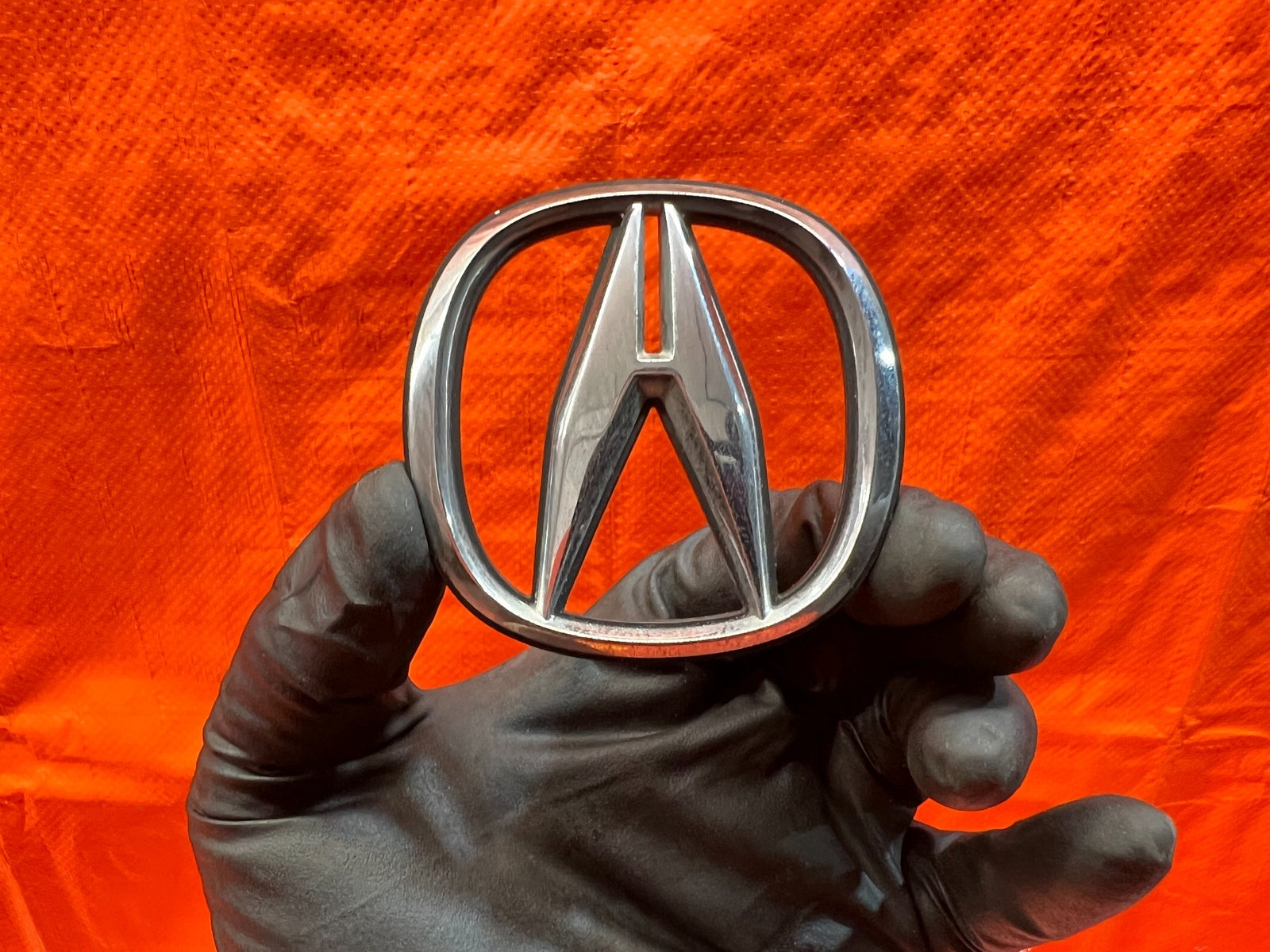 92 01 ACURA INTEGRA   ACURA " A " BADGE ORNAMENT INSIGNIA EMBLEM   OEM #2295