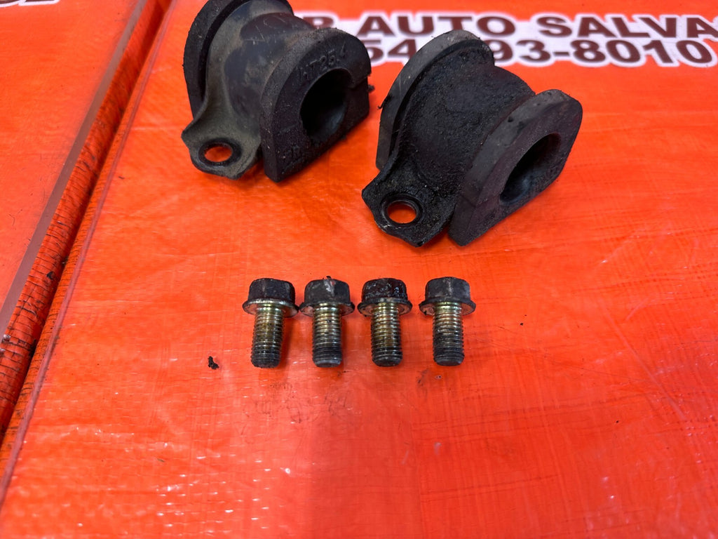 04 08 ACURA TSX   FRONT SWAY STABILIZER BAR BUSHINGS AND BRACKETS   OEM #2554
