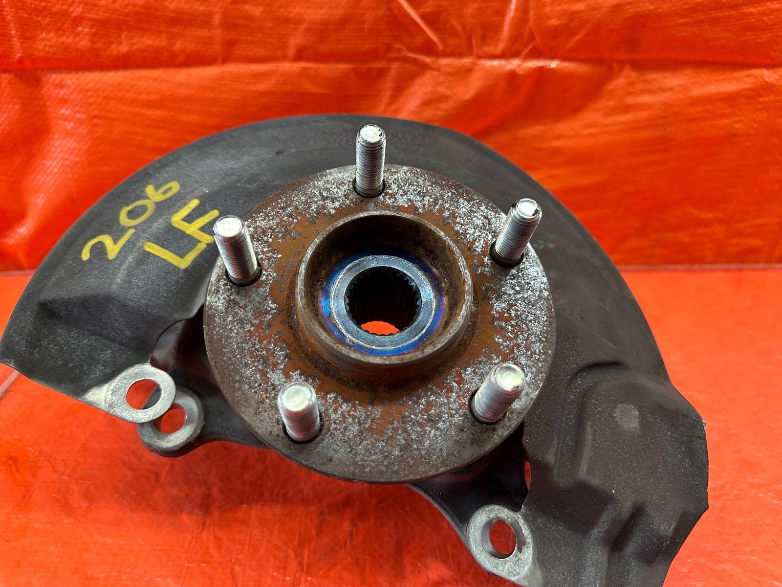 08 15 LANCER EVOLUTION X EVO 10   DRIVER LEFT FRONT SPINDLE KNUCKLE HUB OEM 2064