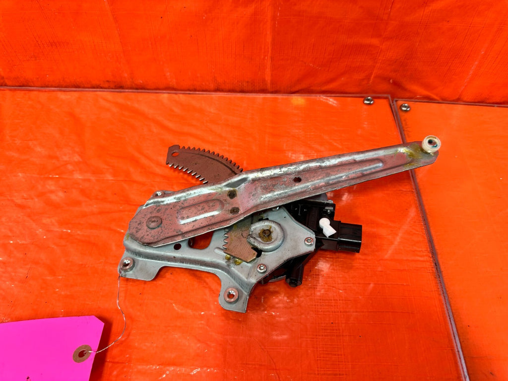 15 21 SUBARU WRX & STI DRIVER LEFT REAR   WINDOW REGULATOR W/ MOTOR OEM #2667