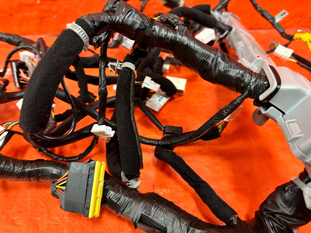 13 16 HYUNDAI GENESIS COUPE 3.8L   MAIN WIRING HARNESS   PART # 91336 2M851 #3028