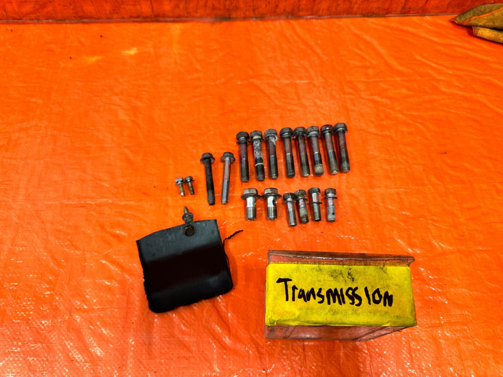 08 15 INFINITI G37 Q60 6 SPEED MANUAL TRANSMISSION BELL HOUSING BOLTS OEM #3200