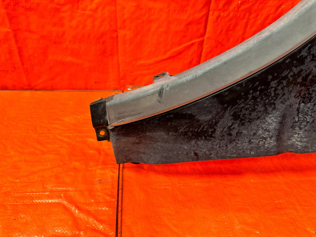 97 01 HONDA CR V CRV   DRIVER LEFT FENDER WITH OUTER TRIM   OEM FACTORY #3016