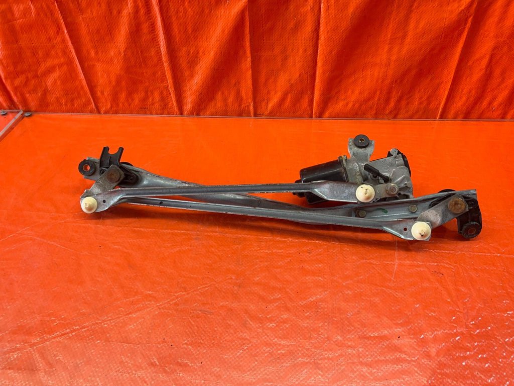96 00 HONDA CIVIC   WINDSHIELD WIPER MOTOR AND WIPER LINKAGE COMBO   OEM #EM17