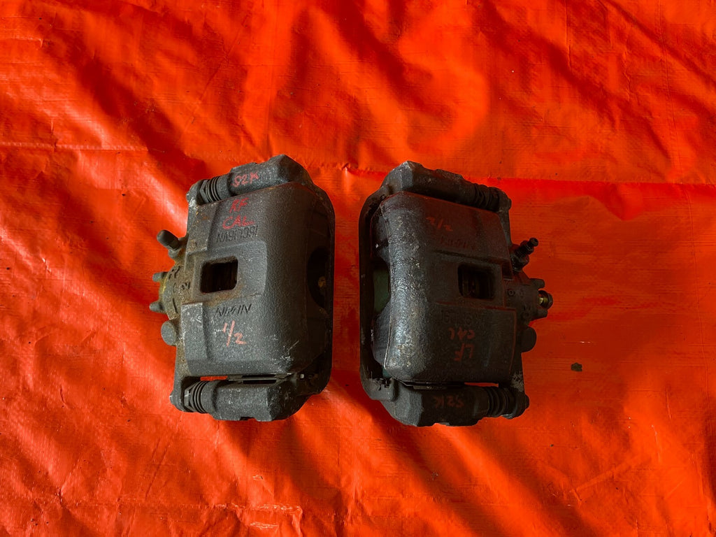 00 09 HONDA S2000   FRONT BRAKE CALIPER SET   CALIPERS LEFT RIGHT   OEM GENUINE 0