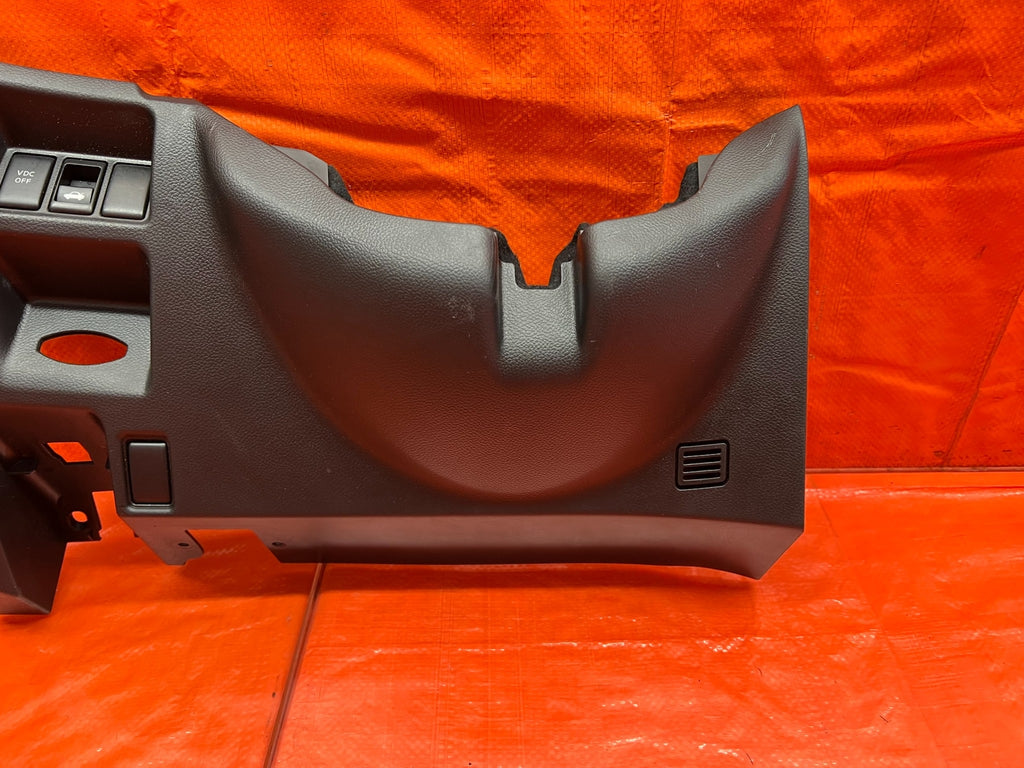 08 15 INFINITI G37 Q60 COUPE   KNEE TRIM UNDER STEERING COLUMN LOWER COVER   1886
