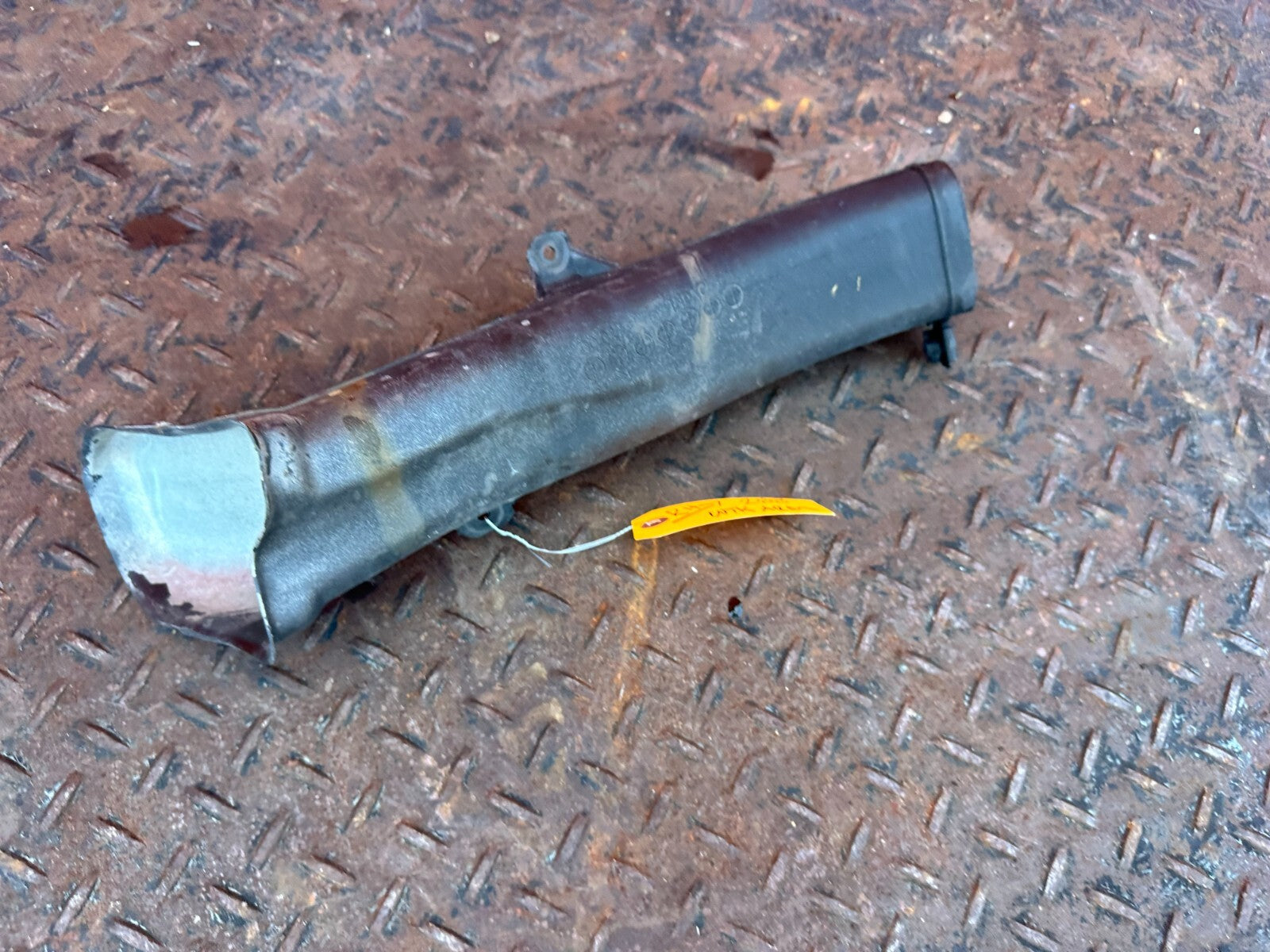 02 05 LEXUS SC430   UPPER AIR DUCT GUIDE PASSENGER RIGHT   OEM FACTORY #2889