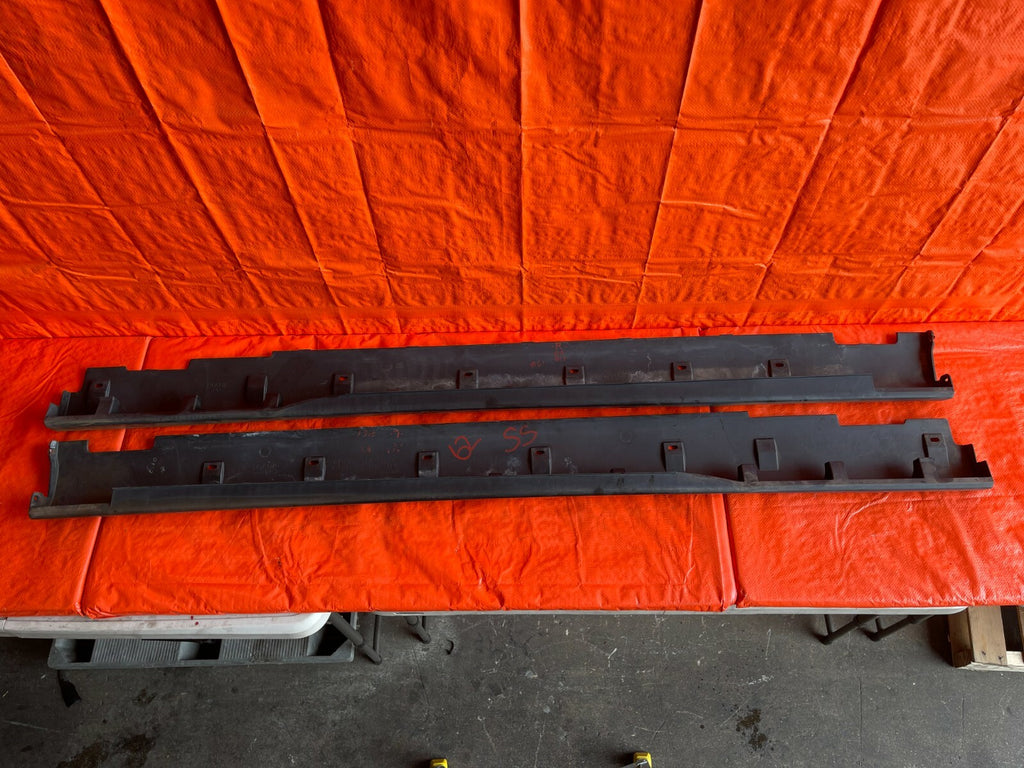 94 01 ACURA INTEGRA 2 DOOR MODEL ONLY SIDE SKIRT SET LEFT RIGHT SKIRTS   OEM 629
