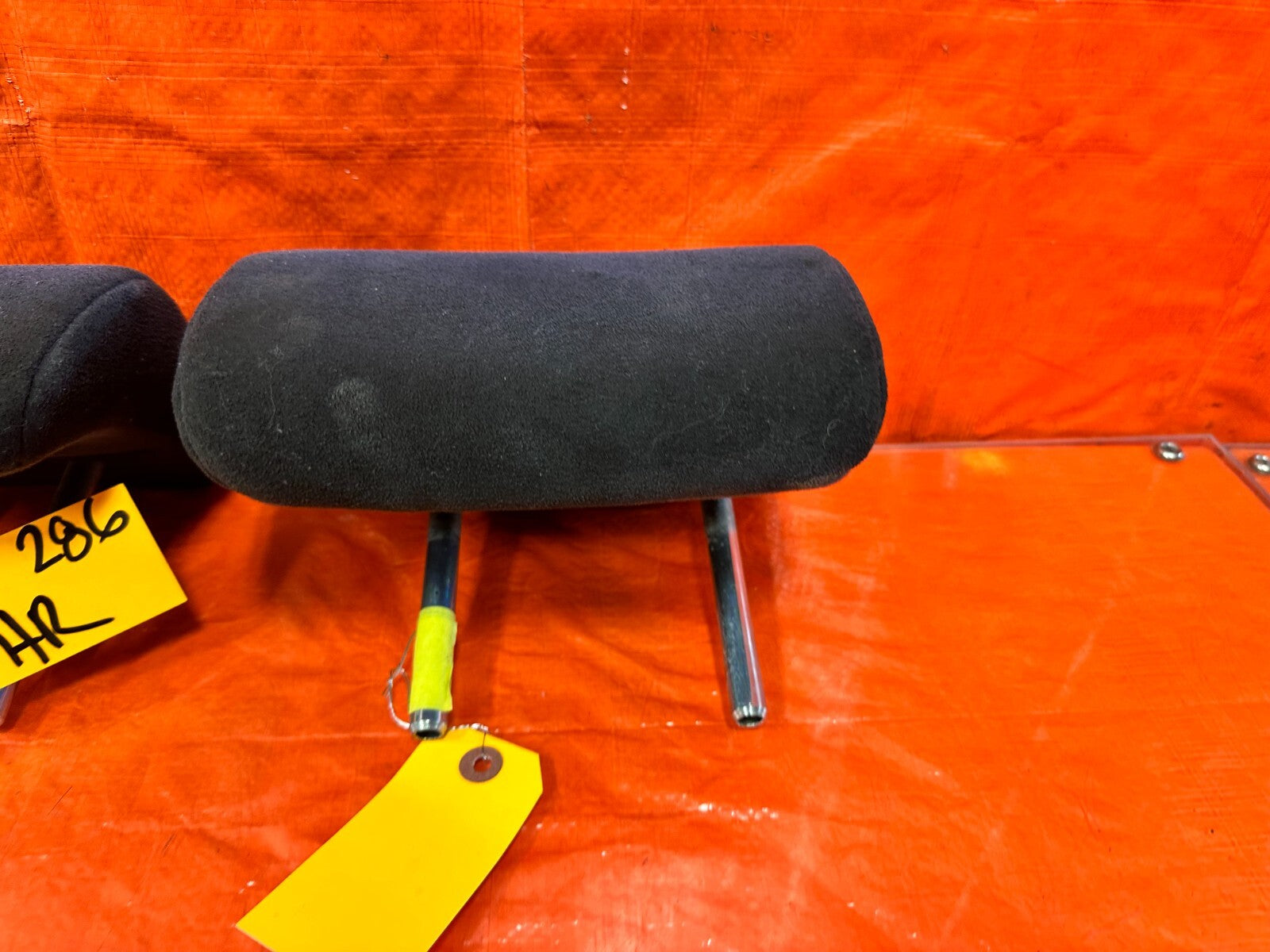 06 11 HONDA CIVIC 2D COUPE SI   REAR SEAT HEAD REST SET LEFT AND RIGHT OEM 2862