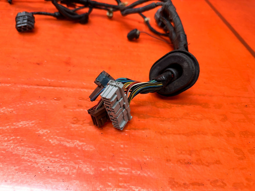 1996 2001 ACURA INTEGRA LH DRIVER ENGINE BAY WIRE HARNESS FUSE BOX #3314