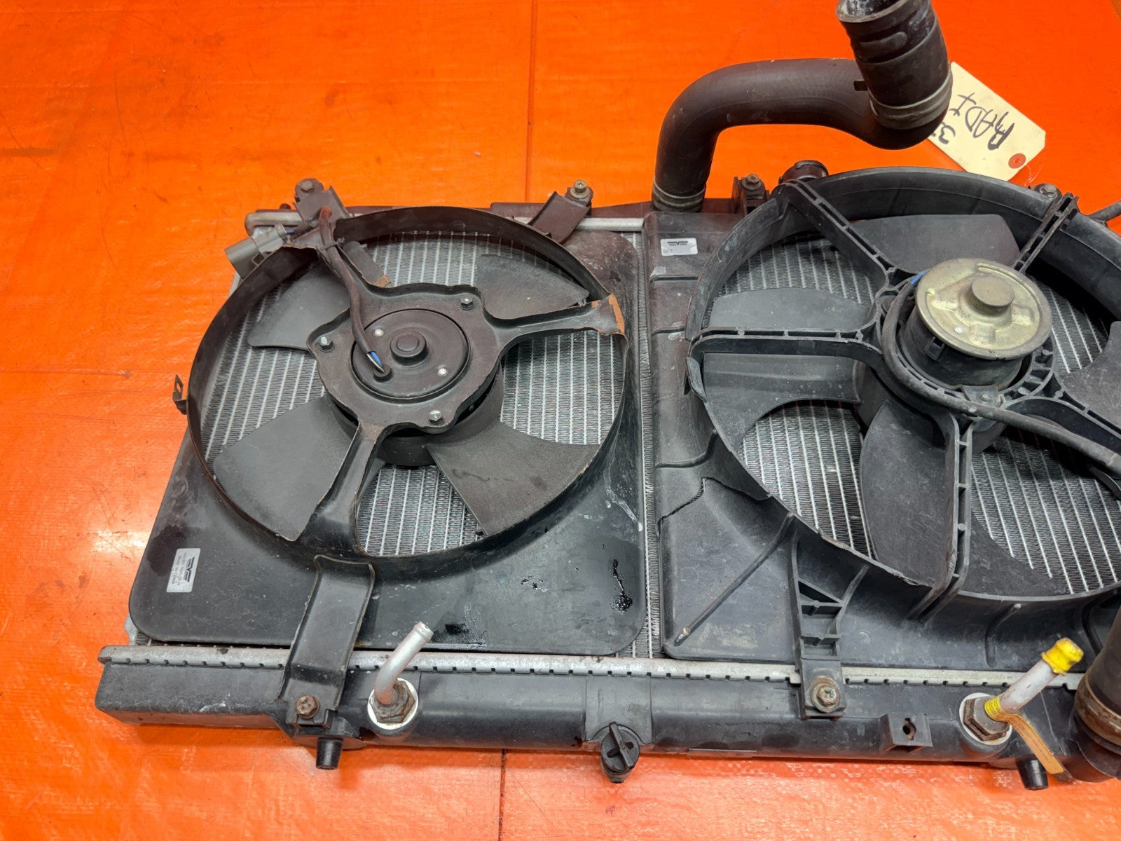 97 01 HONDA PRELUDE 2.2L MT MANUAL ENGINE COOLING RADIATOR WITH FANS HOSES #33611