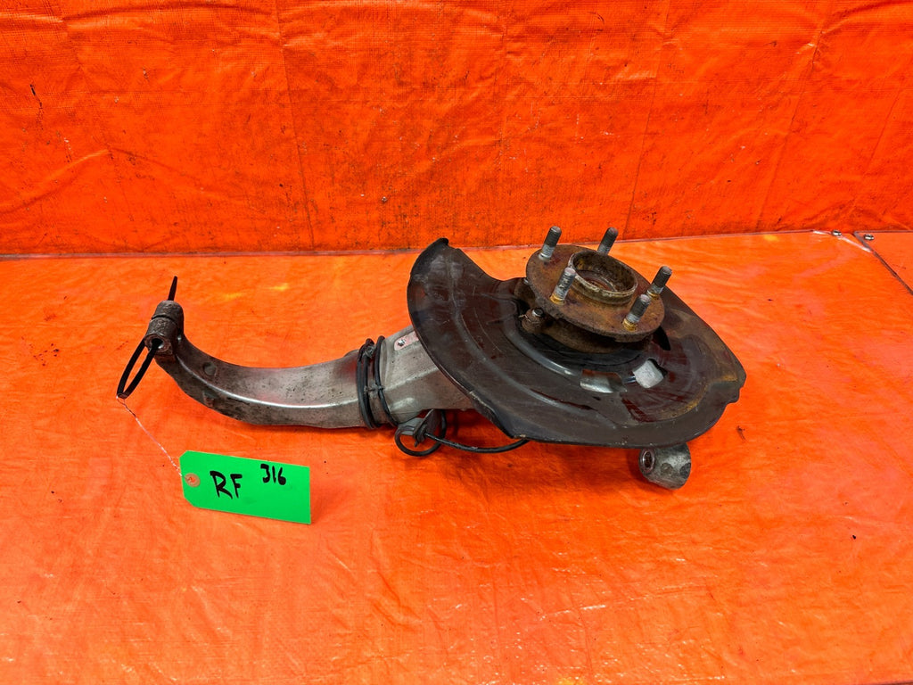 16 24 INFINITI Q50 AWD ALL WHEEL DRIVE   LEFT FRONT SPINDLE KNUCKLE HUB OEM 3160