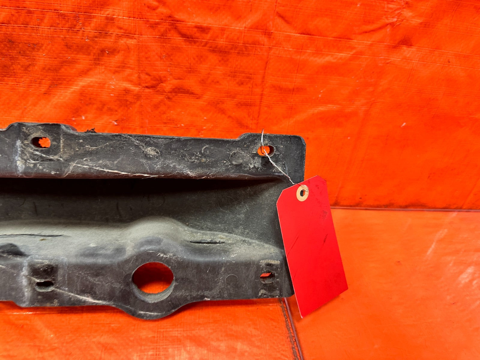 10 16 HYUNDAI GENESIS COUPE   REAR CRASH BEAM REINFORCEMENT RE BAR   OEM #30211