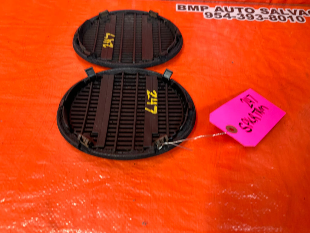 94 01 ACURA INTEGRA   2D   FRONT DOOR PANEL SPEAKER COVER LEFT / RIGHT BLACK OEM9