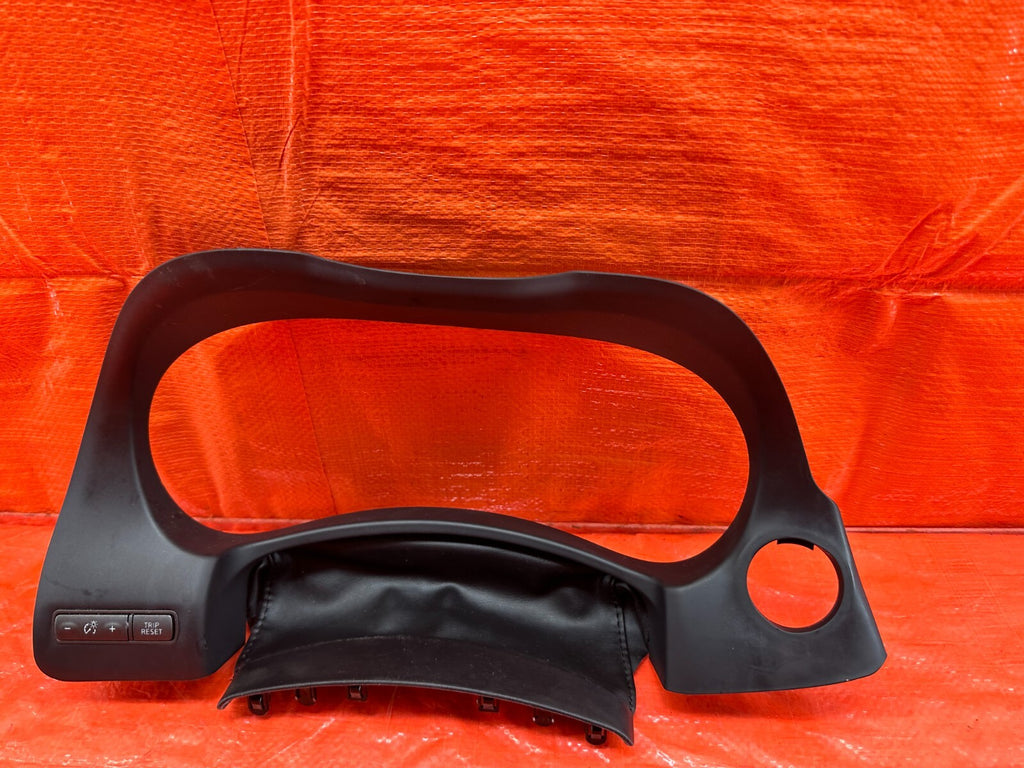 14 20 INFINITI Q50 17 20 Q60   INSTRUMENT GAUGE CLUSTER SURROUND BEZEL OEM #1854