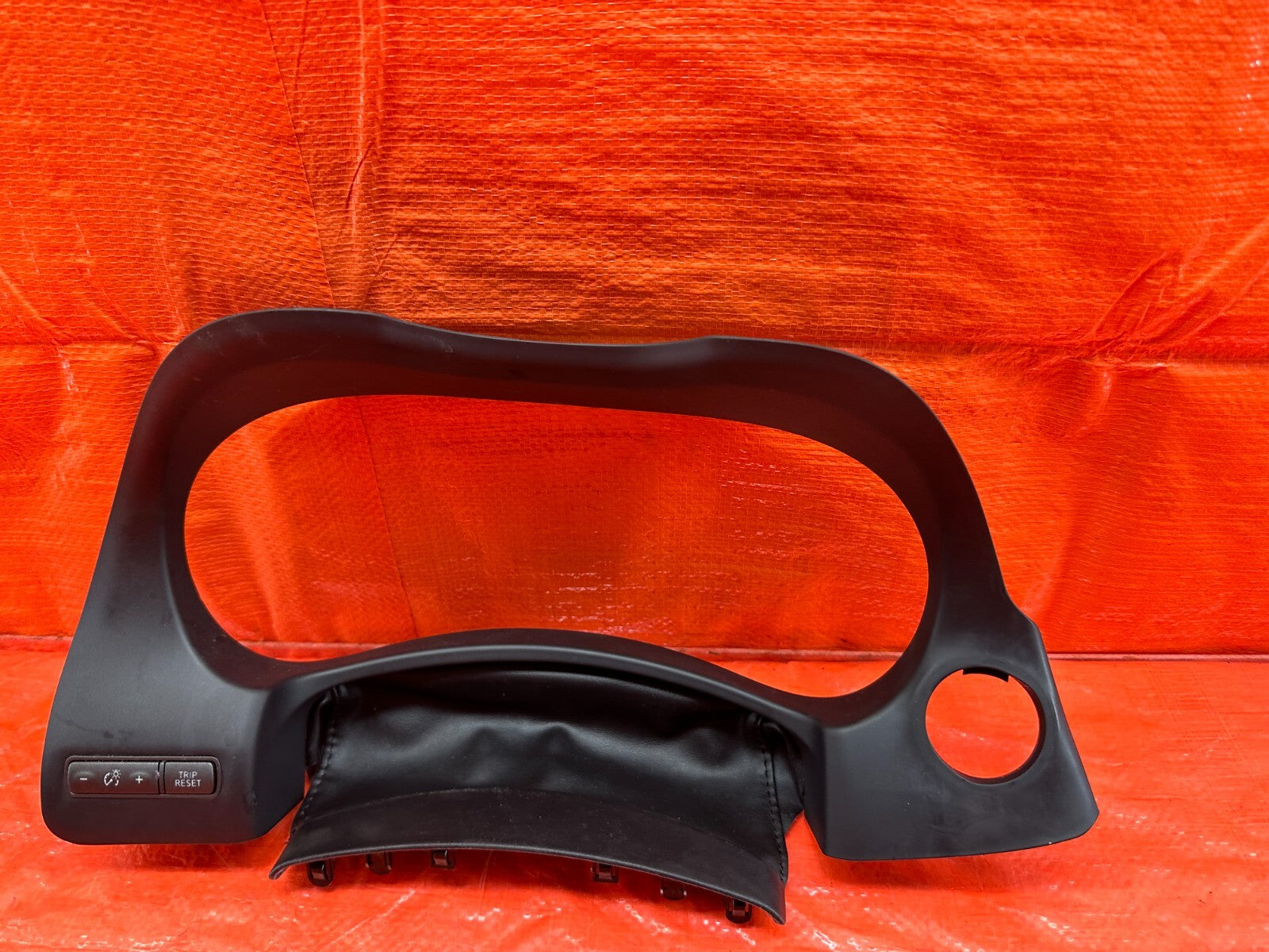 14 20 INFINITI Q50 17 20 Q60   INSTRUMENT GAUGE CLUSTER SURROUND BEZEL OEM #1854