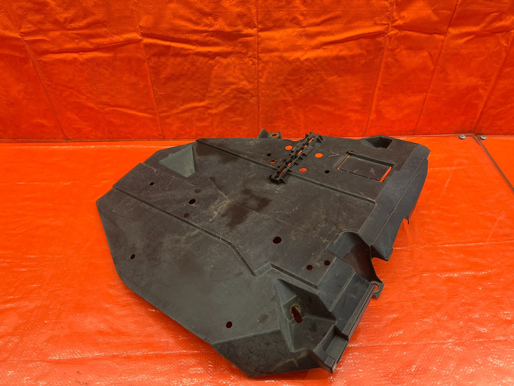 12 21 SUBARU WRX & STI  SEDAN   SPLASH SHIELD RIGHT PROTECTOR   OEM #1800
