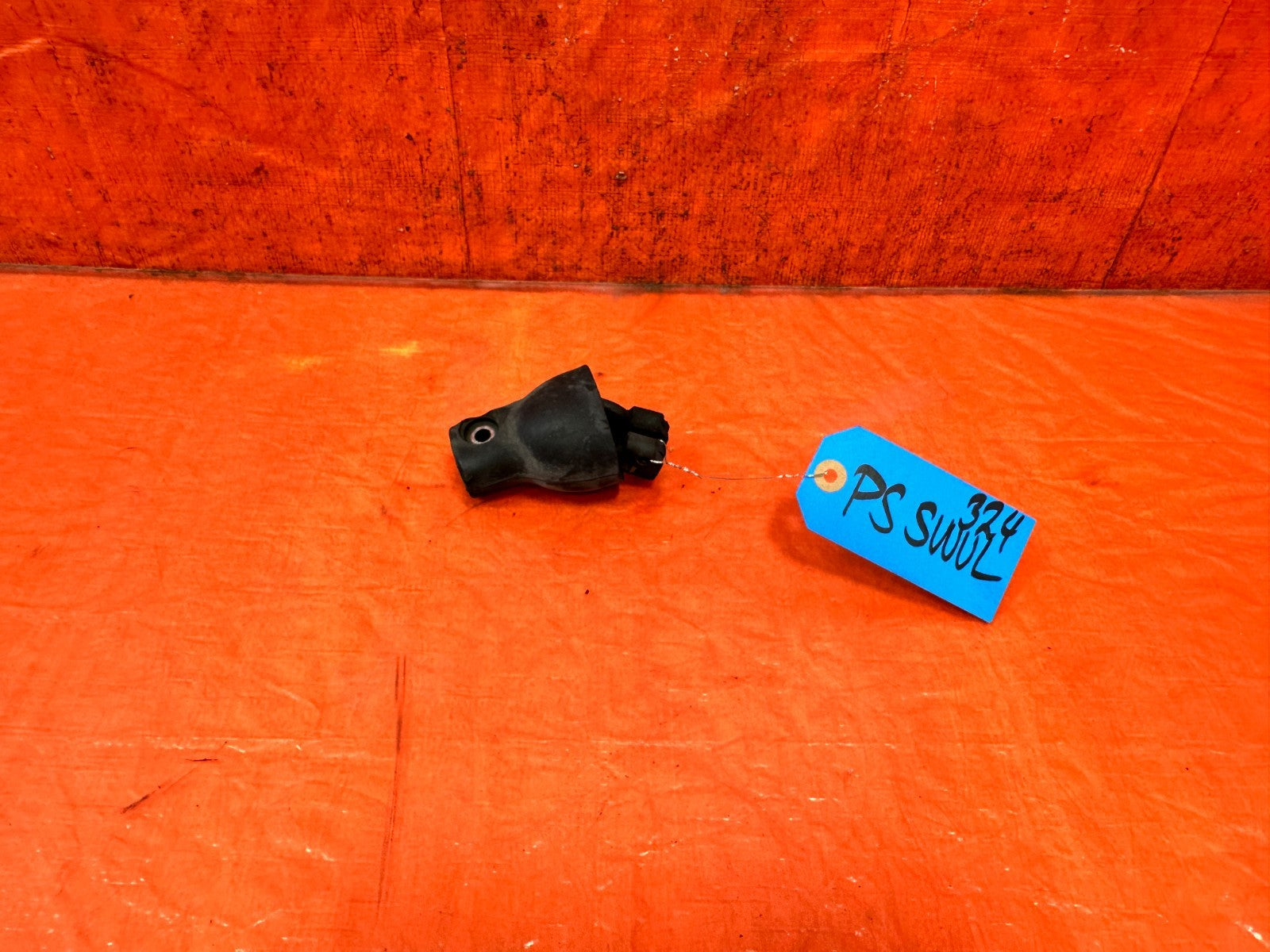 18 22 HONDA ACCORD STEERING COLUMN TO RACK U / B JOINT SWIVEL YOKE CONNECTOR 3240