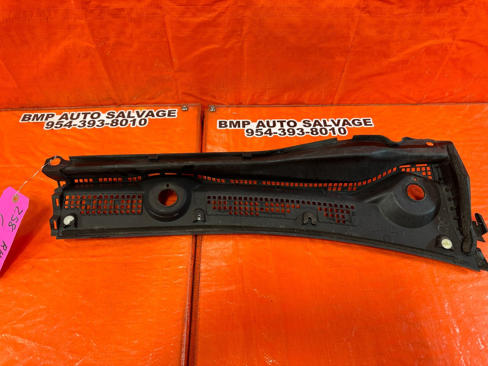 02 05 HONDA CIVIC SI EP3 HATCH   WIPER COWL TRIM   DRIVER LEFT SIDE OEM #2587