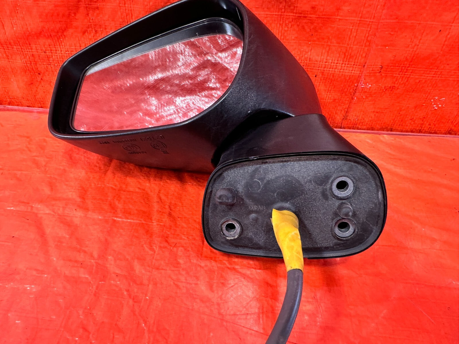 13 20 SUBARU BRZ   DRIVER LEFT EXTERIOR SIDE VIEW MIRROR BLACK COLOR  OEM #2924