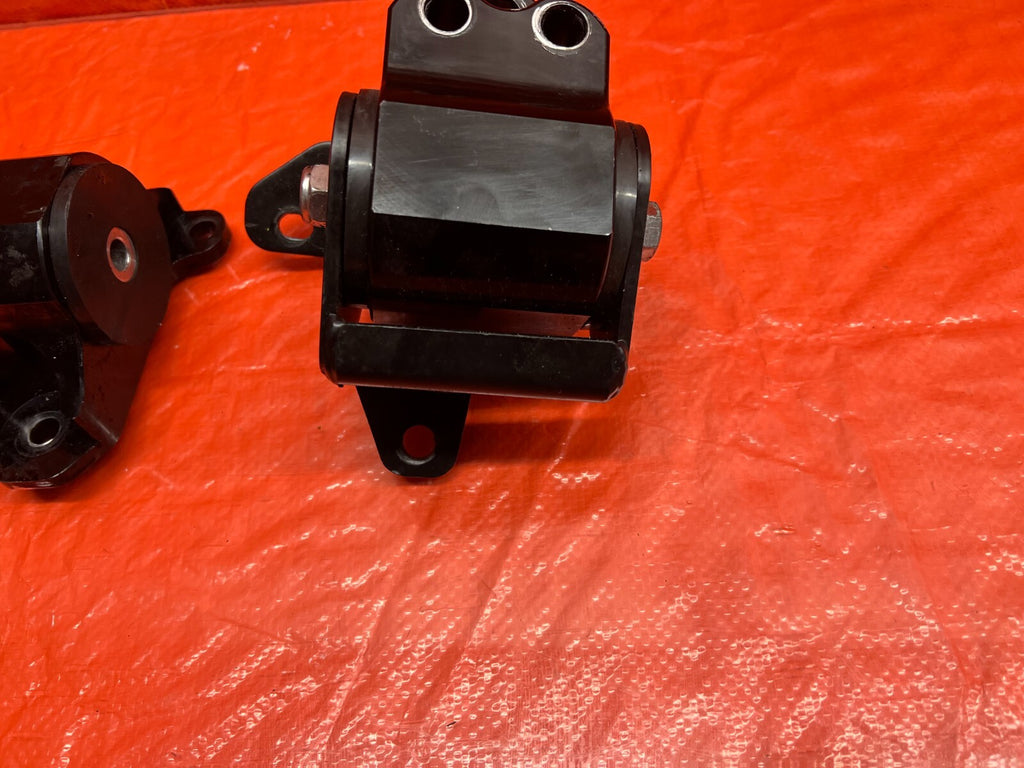 96 00 HONDA CIVIC SI   B16A2   MOTOR MOUNTS   LEFT RIGHT CENTER   MANUAL OEM 1525