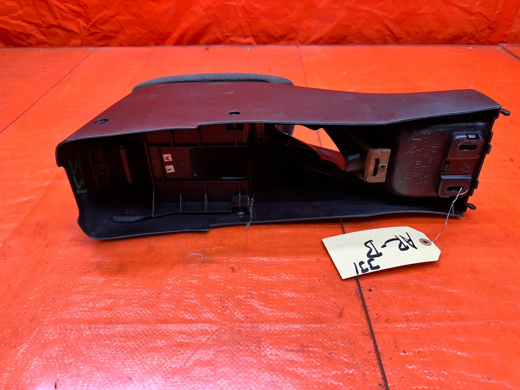 94 01 ACURA INTEGRA CENTER CONSOLE ARMREST LID ASSEMBLY OEM #3319