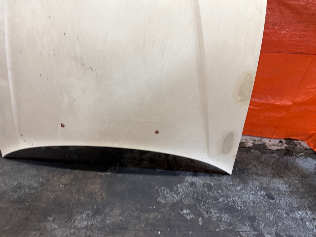 90 91 HONDA CIVIC HATCHBACK   HOOD / BONNET ASSEMBLY   OEM FACTOR OE #3257