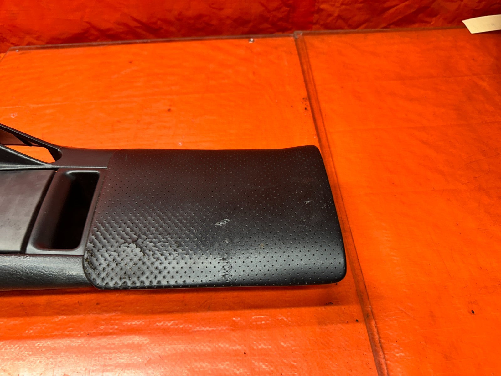 00 03 HONDA S2000 AP1 2.0L CENTER CONSOLE ARMREST SHIFTER TRIM BEZEL BLACK #3376