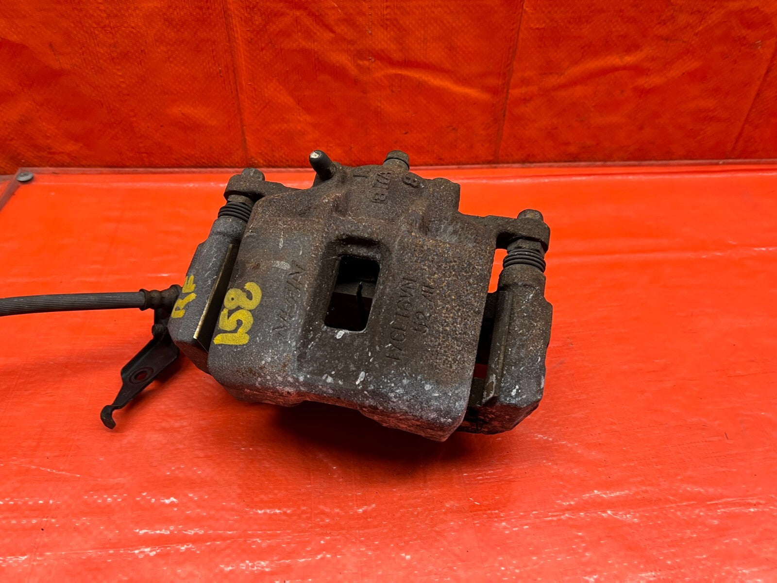 04 14 ACURA TSX   PASSENGER RIGHT FRONT BRAKE CALIPER   OEM FACTORY #1586