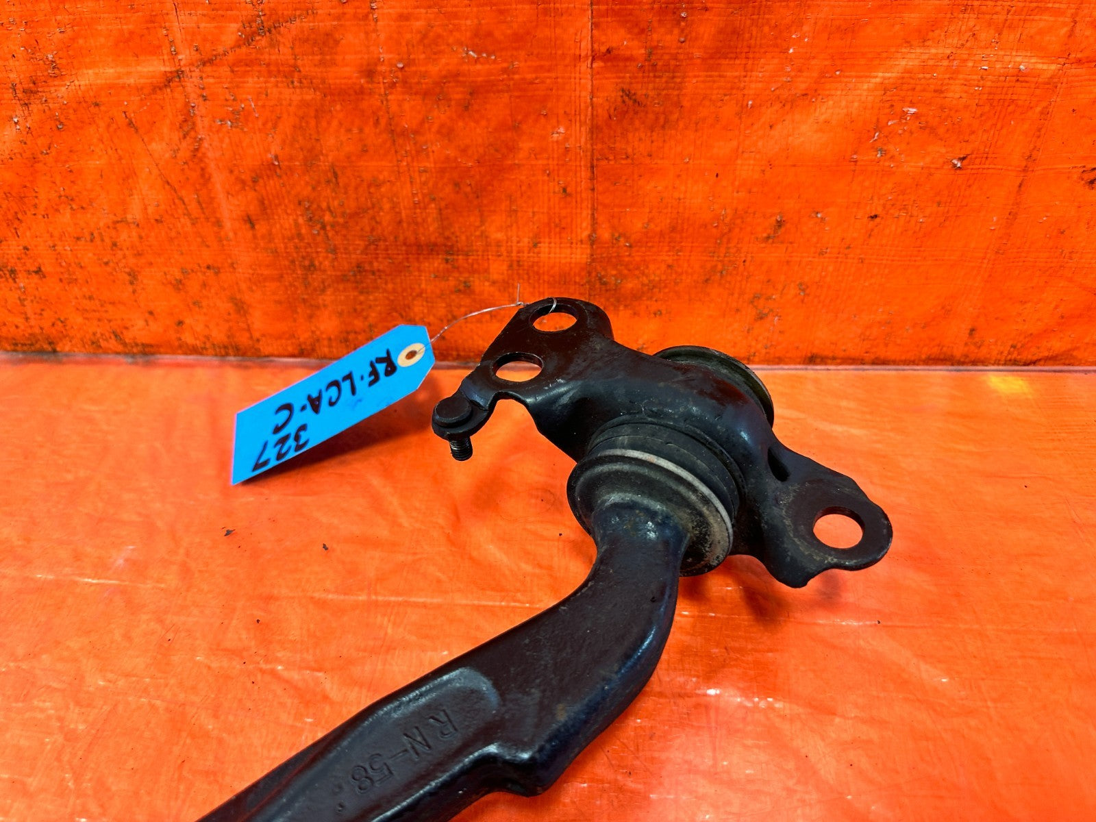 92 95 HONDA CIVIC   PASSENGER RIGHT FRONT LOWER CONTROL ARM   OEM #3277