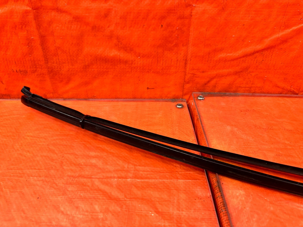 2020 INFINITI Q50   LEFT & RIGHT   ROOF TRIM ROOF DRIP MOLDING TRIM   OEM #29610