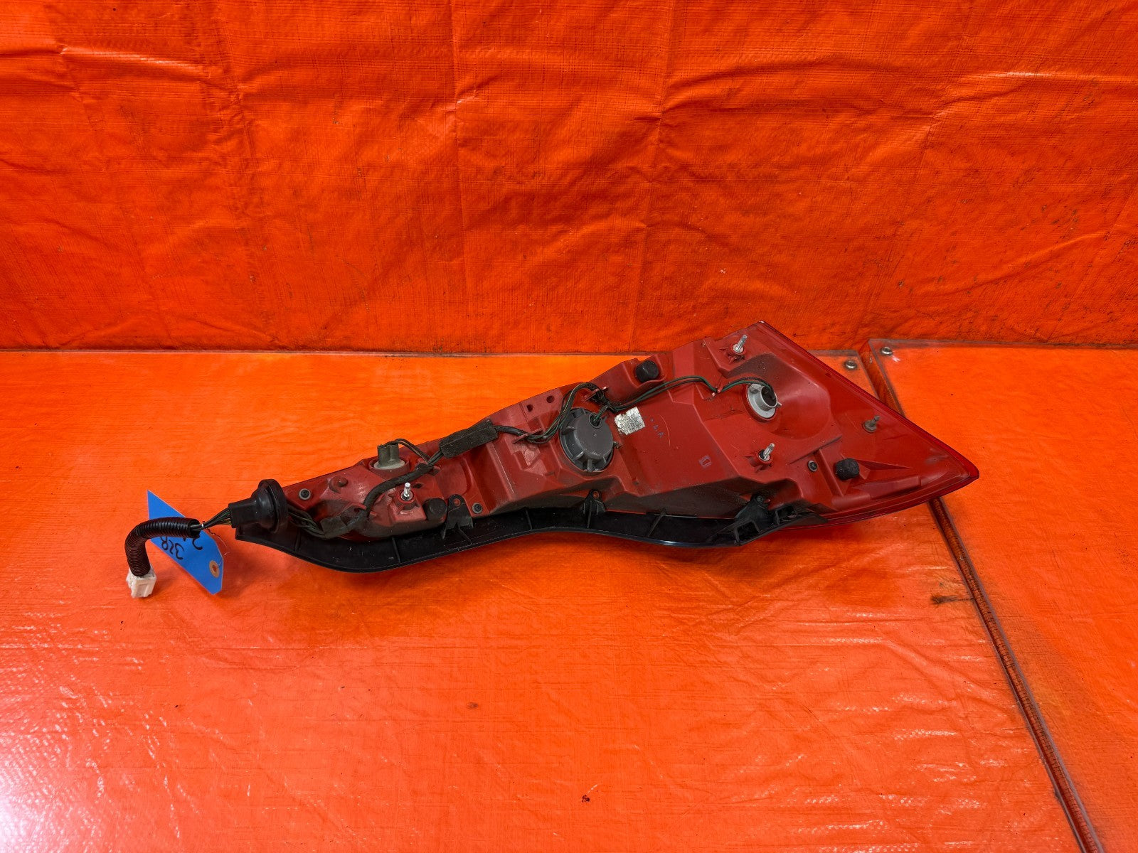 08 13 INFINITI G37 COUPE 2D PASSENGER RIGHT   TAIL LIGHT LAMP W/ HARNESS OEM 3288
