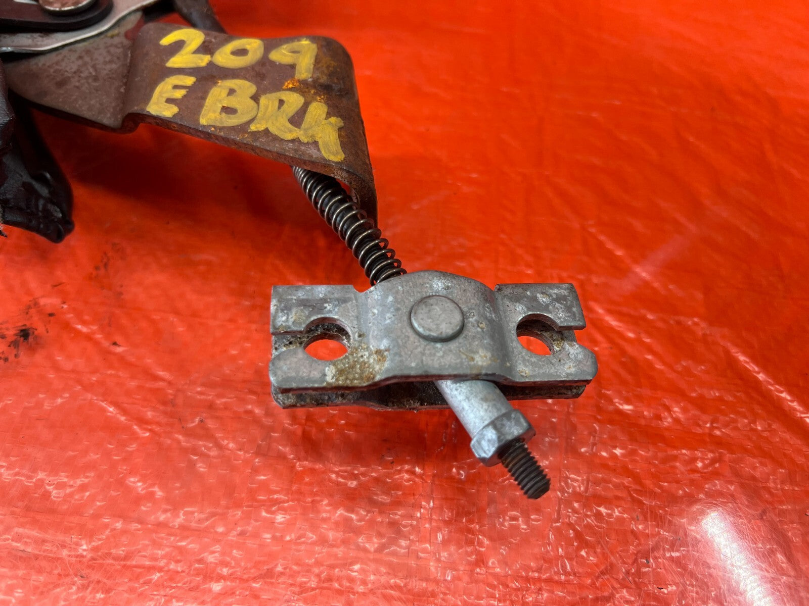 04 08 ACURA TSX   EMERGENCY / PARKING BRAKE HANDLE GRIP LEVER   OEM #2094