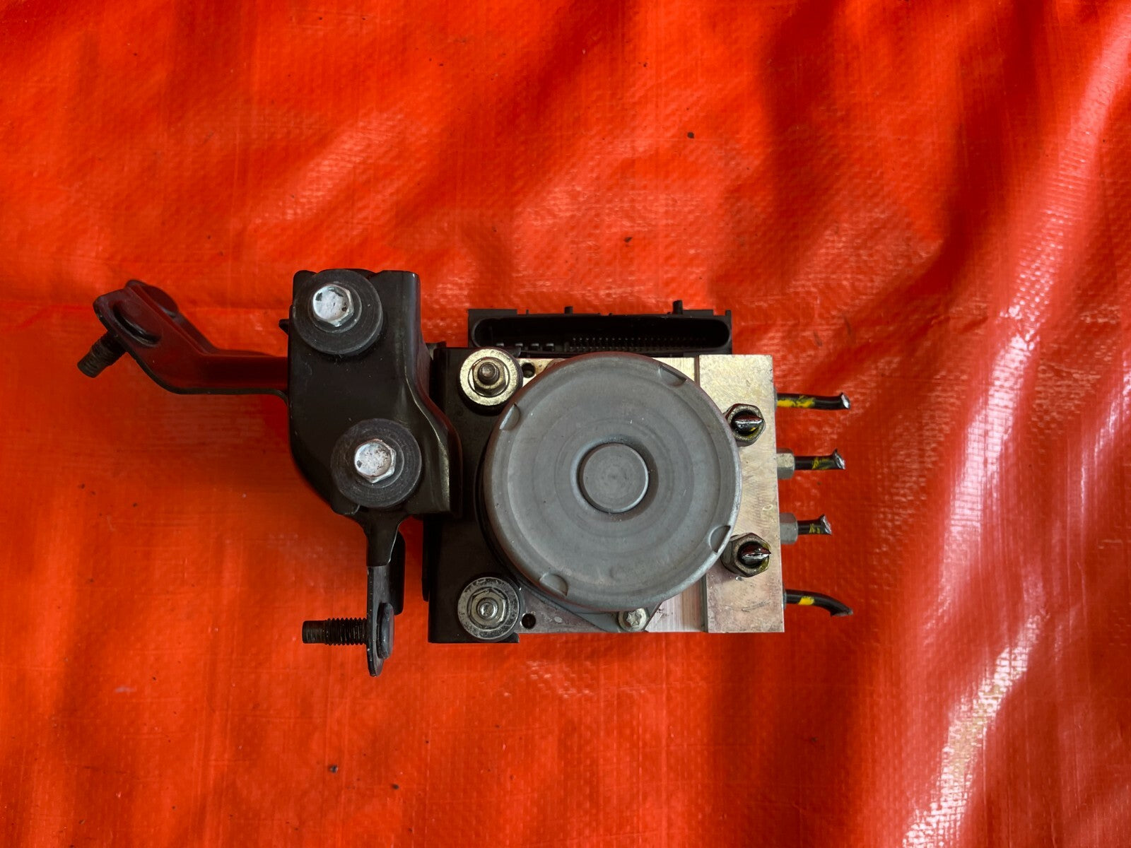 08 09 INFINITI G37   SPORT   MANUAL   ABS PUMP MODULE MODULATOR   OEM FACTORY3